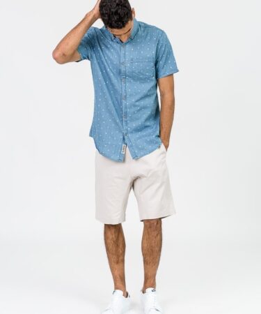 طقم رجالي صيفي