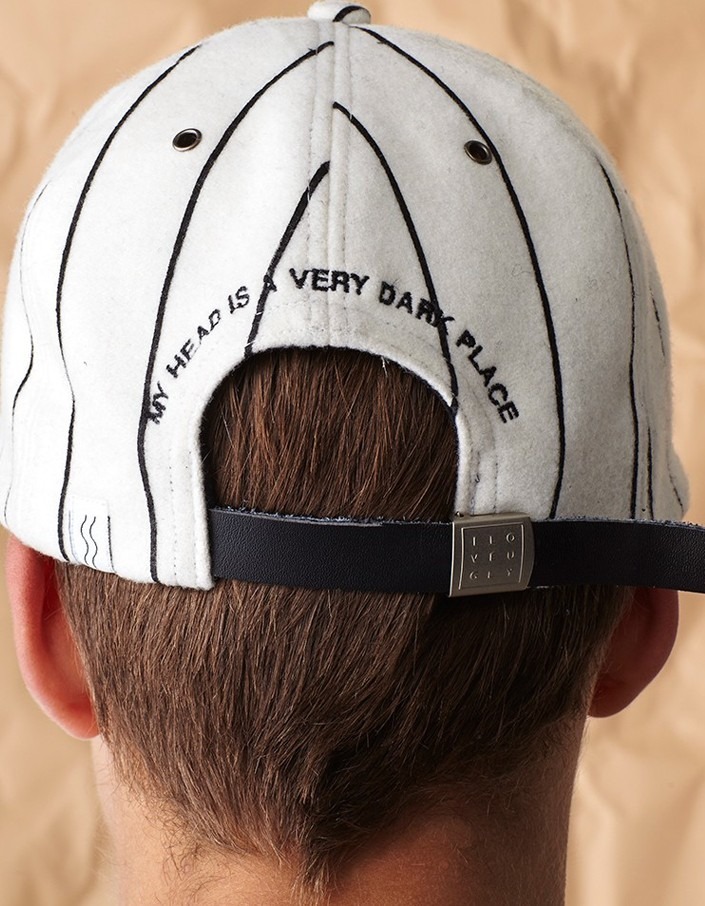 RVCA Trucker Cap - الصورة 2